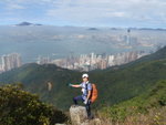盡見大帽山, 畢架山, 獅子山, 馬鞍山, 及慈雲山 (左至右)
P2190318