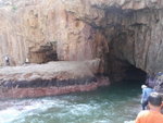花山下孖洞, 左右洞口中間有一大石台 P7070183