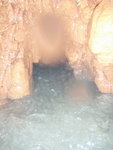 洞內又窄又矮又暗, 水漲或大浪大湧則不宜進入
P9010157