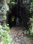 散髮瀑旁小洞
PA010192