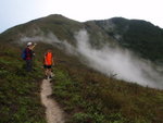雲霧好似打到&#22175;&#22083;, 走人lu
P4220294