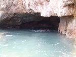 又有一洞, 洞口有大石, 若有浪時入內要小心撞石
P6060115