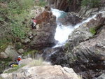 瀑右上攀後回望丹壁雙瀑及瀑底
P6240254