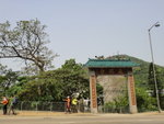 經啟明寺出薄扶林道, 背後便是摩星嶺
DSC07613