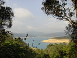 接萬宜路轉左前行, 右望萬宜水庫
DSC08135