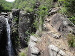 雙鹿石澗鳴幽瀑與右邊山路
DSC00201