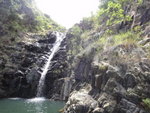 雙鹿石澗遂鹿潭瀑, 有隊友右邊上攀, 其實再右前少少有山路
DSC00236