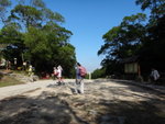 右望是東山法門, 大隊往前去
DSC08419a