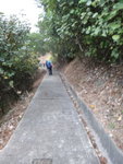至石屎路便轉右前行
DSC03265