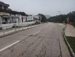沿大灘村馬路行出北潭路, 在高塘下洋村對面巴士站等5:05pm班94號巴士出西貢.  下一班要等到5:40pm
DSC07949