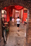 噶爾老城, 先往參觀一民居, 亦是手工藝店
IMG_03339