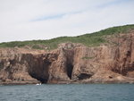 到火石洲東北海岸, 棧道洞(左)及火石秘洞(右)
DSC01759