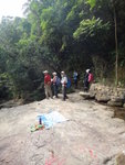 至此空地右邊見山路
DSC03742