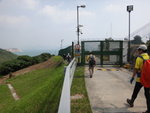 到發射站有鐵閘, 左邊過
DSC01081
