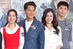 Natalie Tong 唐詩詠 (left)
5D3_1840a
