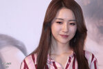 HANA Kuk 菊梓喬 
5DM30646a