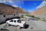 i left the truck and took the bus to Tibet rmb300,slept on the bus and have my third day in Maza