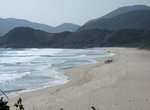 大灣又名六重浪灣