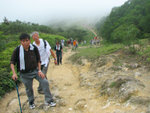 霧登岩頭山