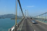 青馬大橋,向東涌前去