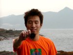 每人一只