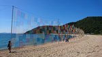 DSC_0172_本島的沙灘擺設五十嵐靖晃與漁民共同編織的「彩色漁網」，相當吸睛