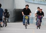 雖然是路過唔識得, 但都給我一個微笑, 多謝!!!!
22