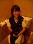 Hei` 坐住個Toilet?!