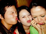 wsy,sis & me @ktv in crazy mood