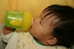 這是飲水  Water drinking