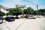F1000032