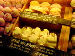 soap store,
super cute~~