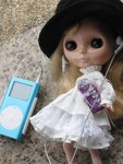 K with ipod and candy