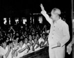26/1/1957　　胡志明主席到訪河內中華中學．