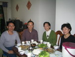 2006年2月　　在王龍山家吃越南餐．