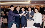 2001年　多倫多　左起：趙崇明，溤典興，何少鵬，趙崇慶，溤太．