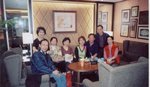 2004年深秋　郭勛晞夫婦，張敬武夫婦到訪香港．