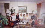1999年　多倫多　'64届同學（左起）譚慶餘夫婦，趙崇慶，何宗慶夫婦，何少民夫婦，梁基業夫婦歡聚於梁家．