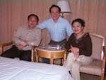 2004年 北京 (左一)李軍,梁基業伉儷
