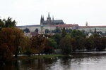 伏爾塔瓦河和對岸城堡