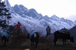 連綿雪山,近在咫尺...