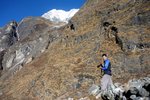 起步不久 Langtang Lirung 已經現身!!