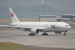 JAL A330