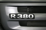 R380
