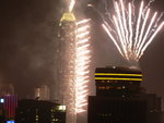 20071231 fireworks at  Victoria Peak 14