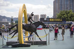 馬匹銅像是沙田馬場的地標。