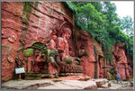 介紹普賢追隨佛祖悉迦牟尼歸依佛門典故的巨型雕像。