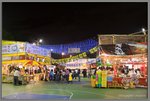 2007年去了旺角花墟年宵市場，雖然會場不比「維園」大，但是都一樣咁熱鬧，人山人海啊！
