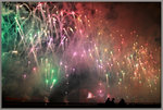煙火表演令現場氣氛熱爆。