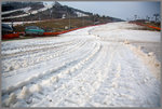 設有多種滑雪斜坡，適合不同程度既滑雪愛好者。
